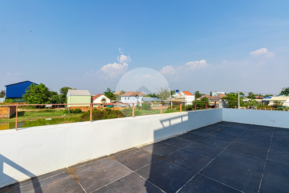 4 Bedroom Villa For Sale - Svay Dangkum, Siem Reap - Image 39