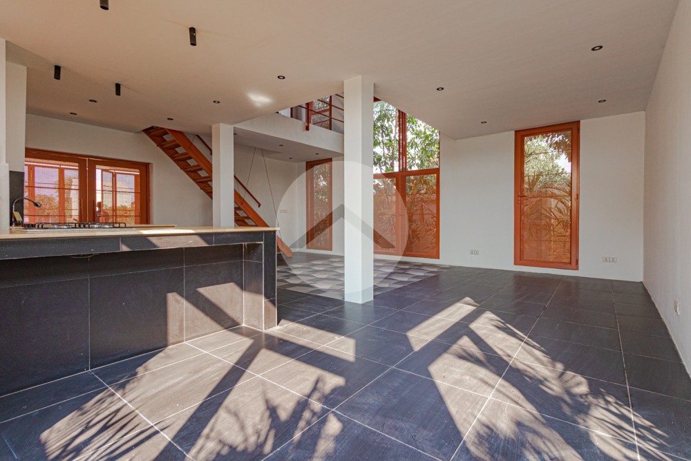 4 Bedroom Villa For Sale - Svay Dangkum, Siem Reap - Image 9