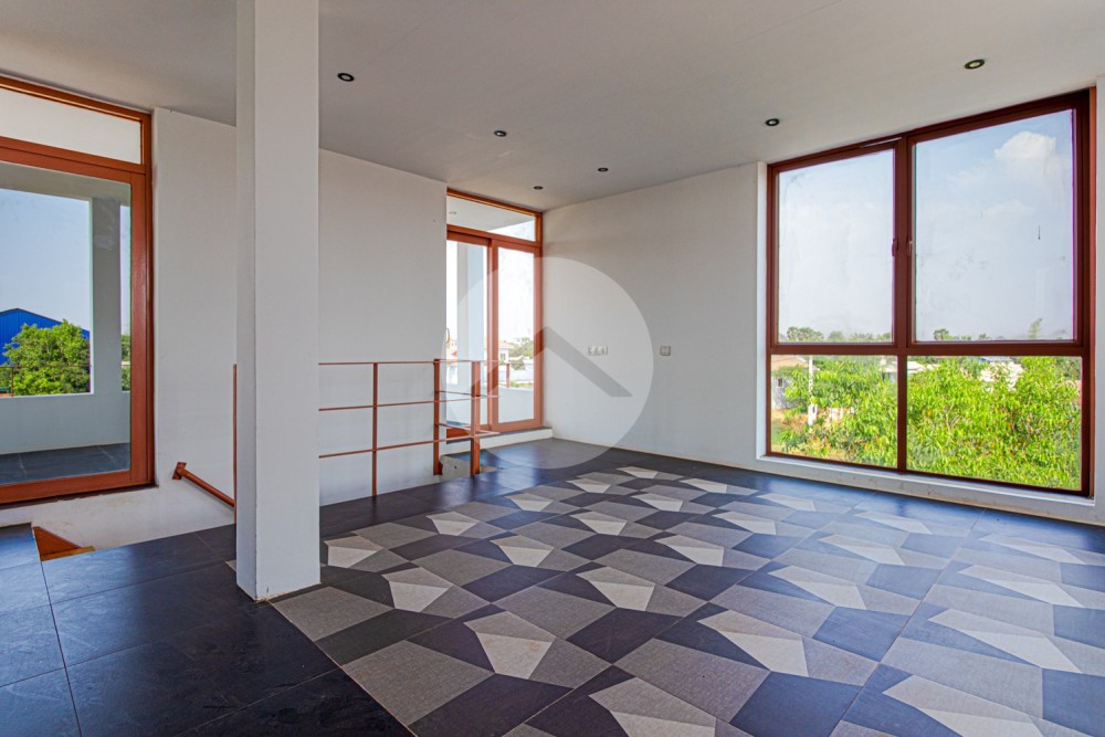 4 Bedroom Villa For Sale - Svay Dangkum, Siem Reap - Image 29