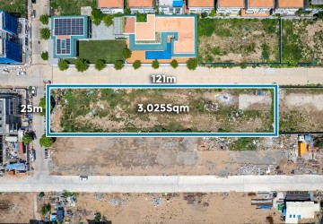 3,025 Sqm Residential Land For Sale - Borey Elite Town, Tonle Bassac, Phnom Penh thumbnail