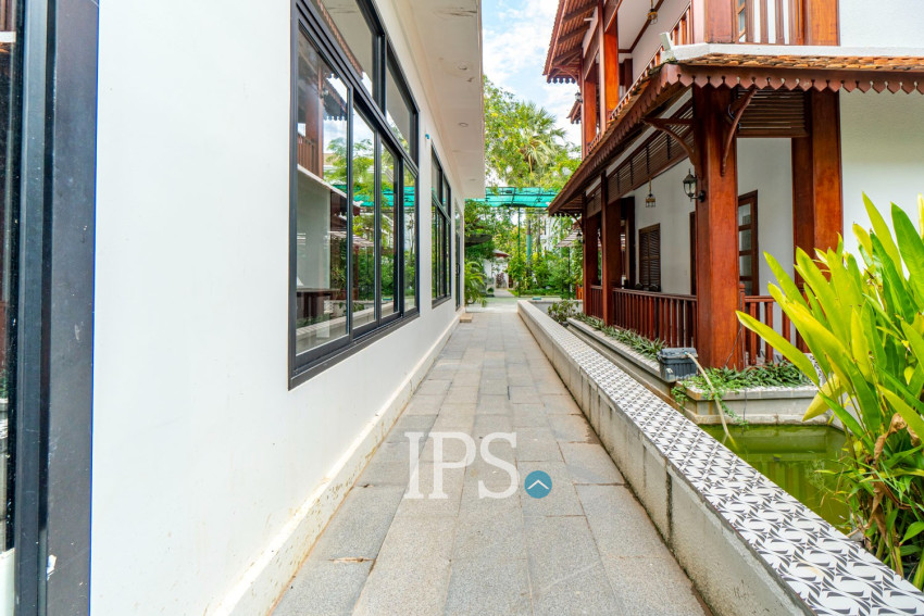 450 Sqm Retail Space For Rent - Svay Dangkum, Siem Reap
