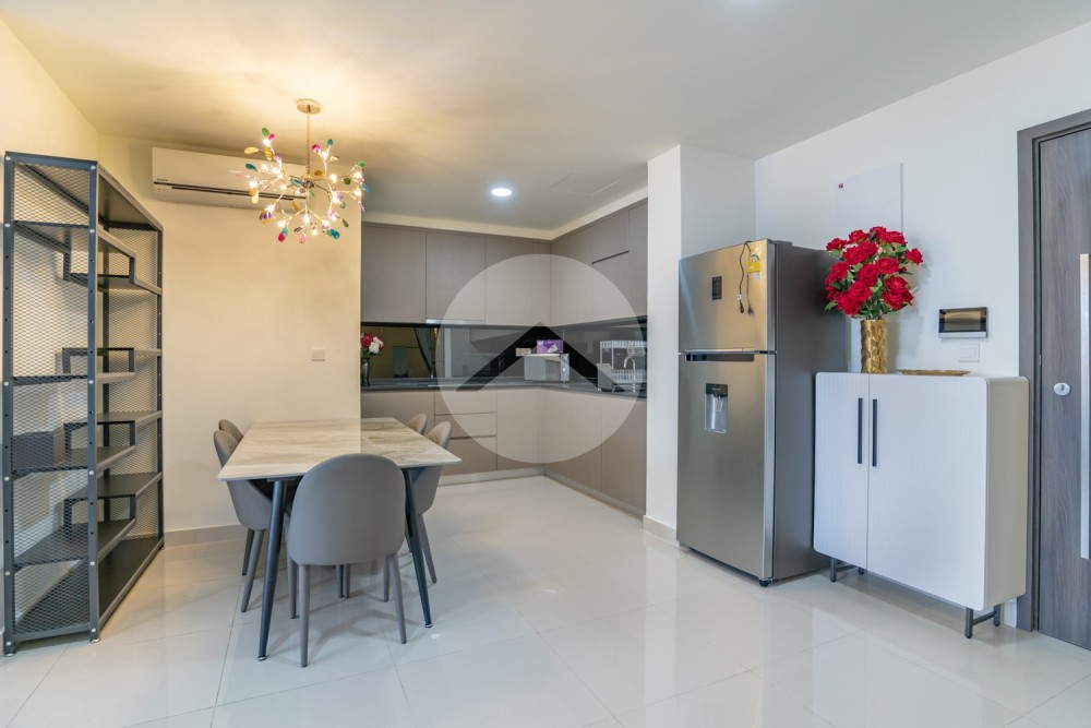 51st Floor 3 Bedroom Condo For Sale - The Peak, Tonle Bassac, Phnom Penh - Image 4 51st Floor 3 Bedroom Condo For Sale - The Peak, Tonle Bassac, Phnom Penh - Image 4