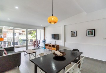 Renovated 2 Bedroom Apartment For Rent - Phsar Chas, Phnom Penh thumbnail