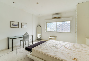 2 Bedroom Serviced Apartment For Rent - Phsar Chas, Phnom Penh thumbnail