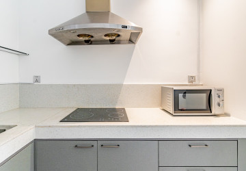 2 Bedroom Serviced Apartment For Rent - Phsar Chas, Phnom Penh thumbnail