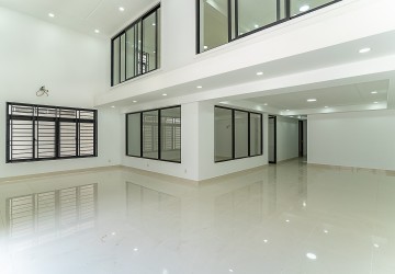 5 Bedroom Shophouse  For Rent - Veal Sbov, Khan Chbar Ampov, Phnom Penh thumbnail