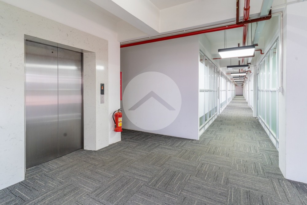 630 Sqm Office Space For Rent - Chak Angrae Kraom, Phnom Penh - Image 6
