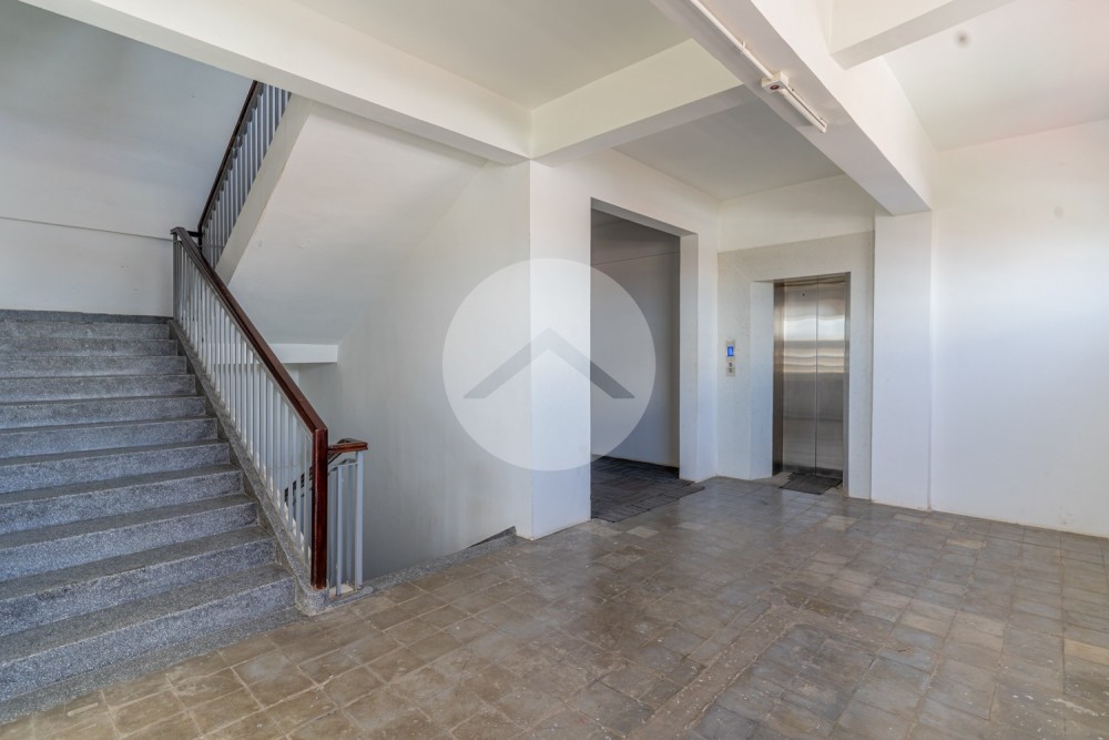 630 Sqm Office Space For Rent - Chak Angrae Kraom, Phnom Penh - Image 9