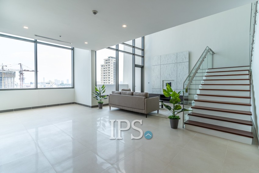 4 Bedroom Penthouse Serviced Apartment For Rent - Toul Kouk, Phnom Penh