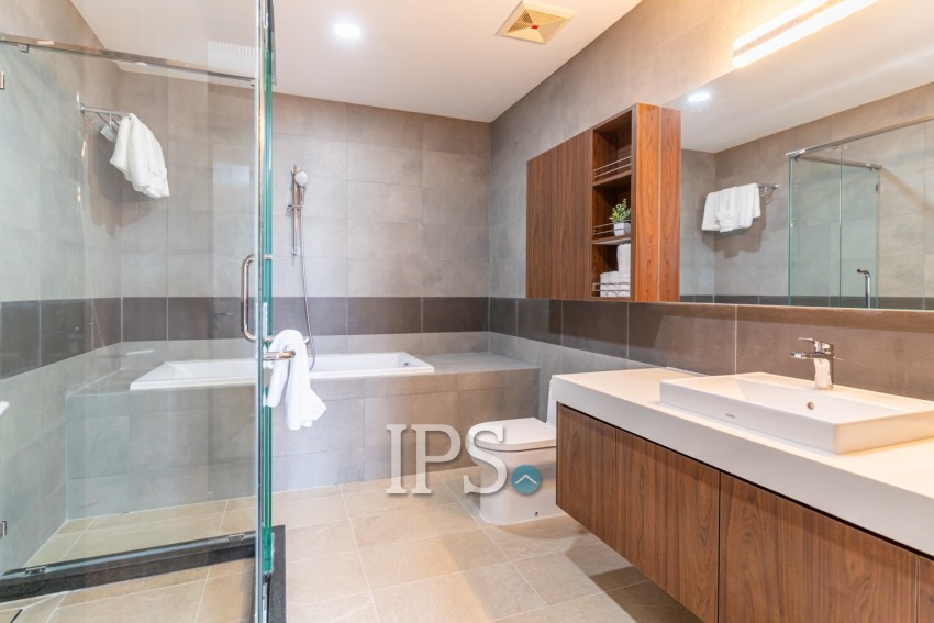 4 Bedroom Penthouse Serviced Apartment For Rent - Toul Kouk, Phnom Penh