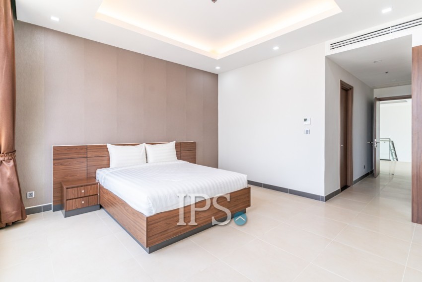 4 Bedroom Penthouse Serviced Apartment For Rent - Toul Kouk, Phnom Penh