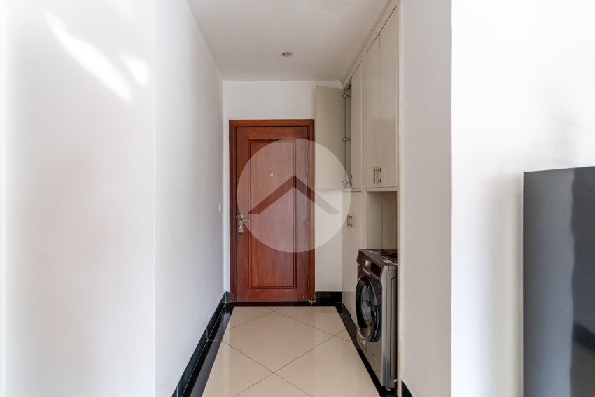 1 Bedroom Serviced Apartment For Rent - Toul Tom Poung 1, Phnom Penh