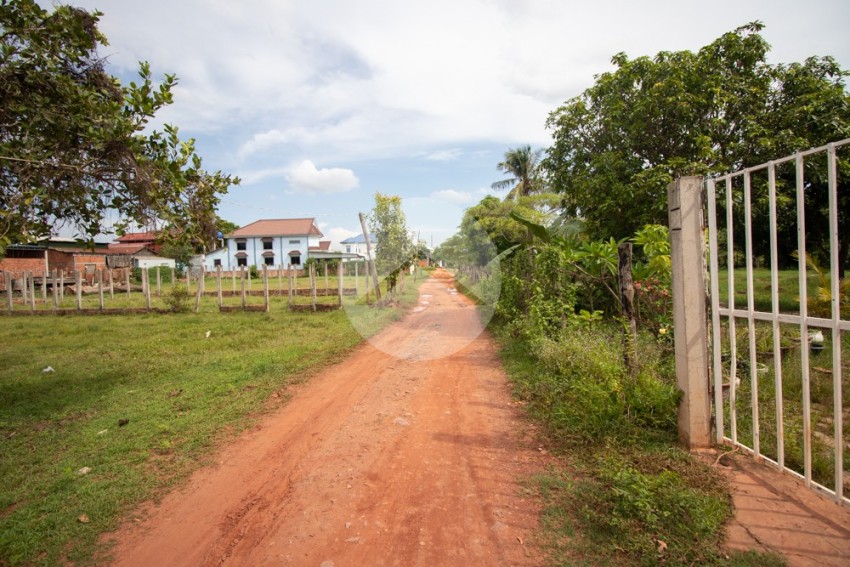 ដីលំនៅឋាន ១,២២០ ម៉ែត្រការ៉េ សម្រាប់លក់ - សង្កាត់ជ្រាវ, ខេត្តសៀមរាប