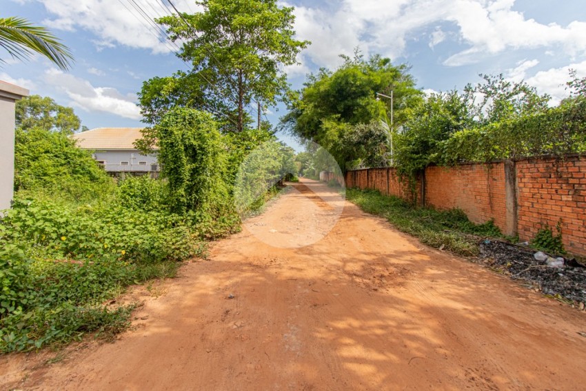 2 Bedroom House For Sale - Slor Kram, Siem Reap