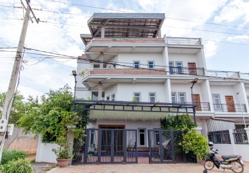 2 Bedroom Apartment For Rent - Svay Dangkum, Siem Reap thumbnail