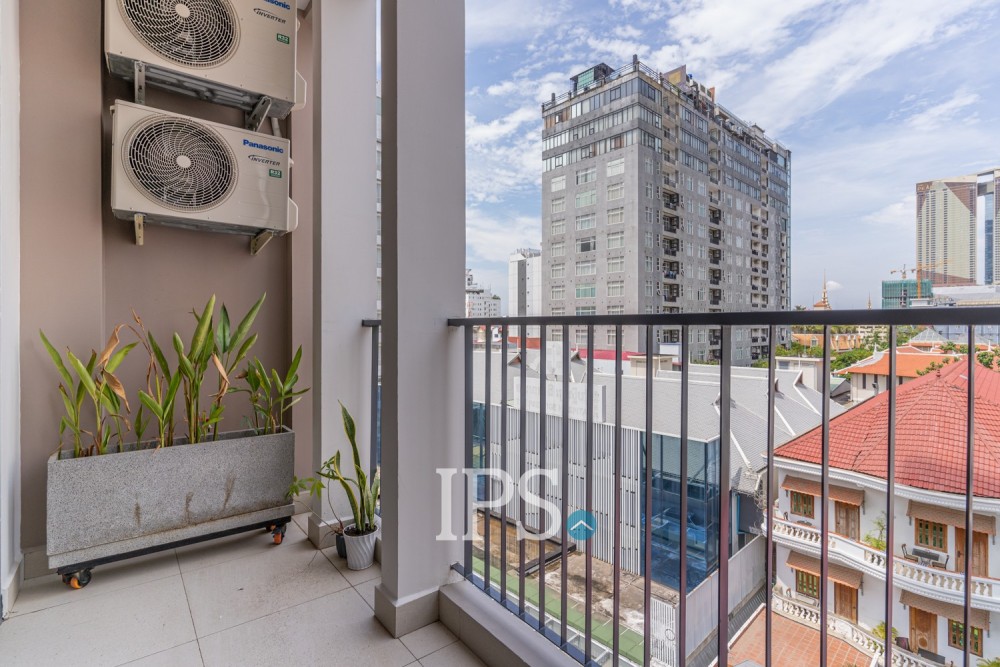 1 Bedroom Serviced Apartment For Rent - Tonle Bassac, Phnom Penh - Image 12