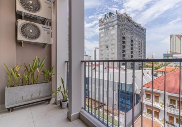 1 Bedroom Serviced Apartment For Rent - Tonle Bassac, Phnom Penh thumbnail