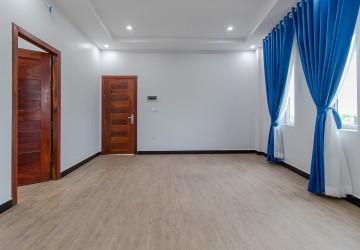 1 Bedroom Apartment For Rent - Svay Dangkum, Siem Reap thumbnail