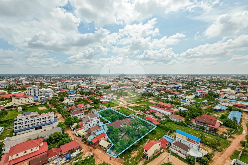 ដីលំនៅឋាន ២៩៨៥ ម៉ែត្រការ៉េ សម្រាប់លក់ - សាលាកំរើក, សៀមរាប