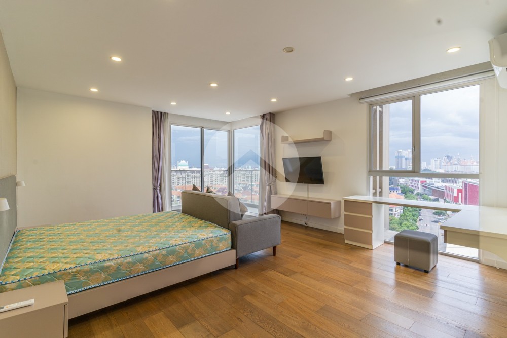 10th Floor 2 Bedroom Condo For Sale - Casa Meridian, Tonle Bassac Phnom Penh - Image 9