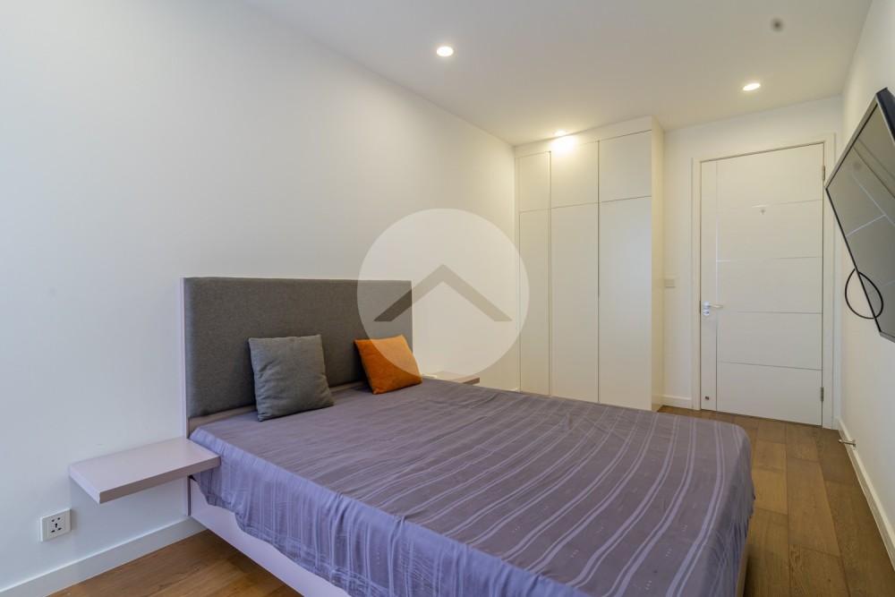 10th Floor 2 Bedroom Condo For Sale - Casa Meridian, Tonle Bassac Phnom Penh - Image 14