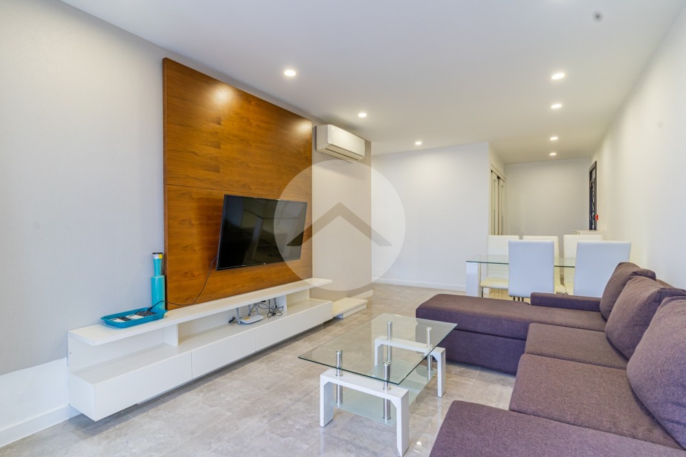 10th Floor 2 Bedroom Condo For Sale - Casa Meridian, Tonle Bassac Phnom Penh - Image 4