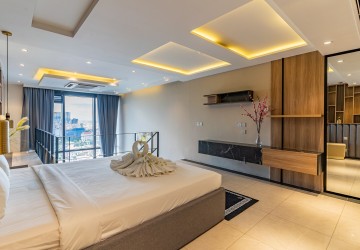 31st Floor Loft For Sale - The Penthouse Residence, Tonle Bassac, Phnom Penh thumbnail