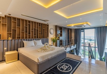 31st Floor Loft For Sale - The Penthouse Residence, Tonle Bassac, Phnom Penh thumbnail