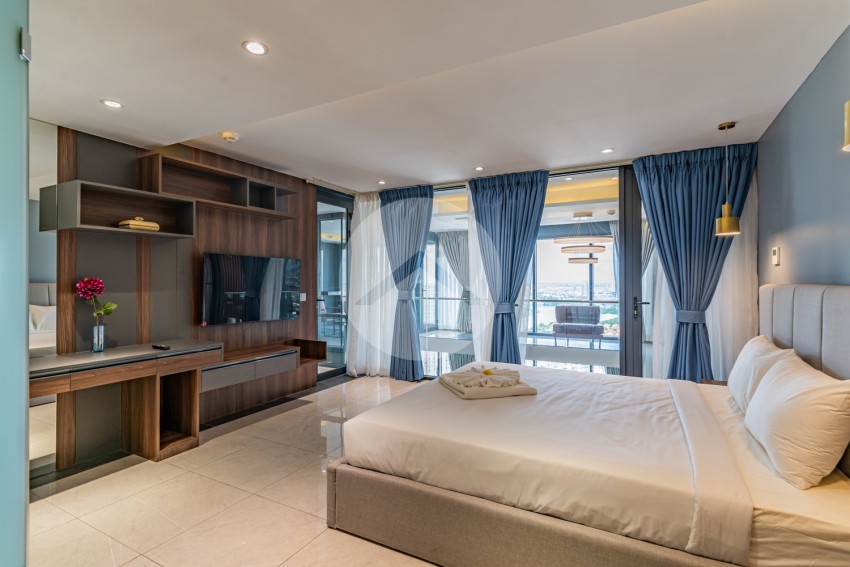 30th Floor 3 Bedroom Triplex For Sale - The Penthouse Residence, Tonle Bassac, Phnom Penh