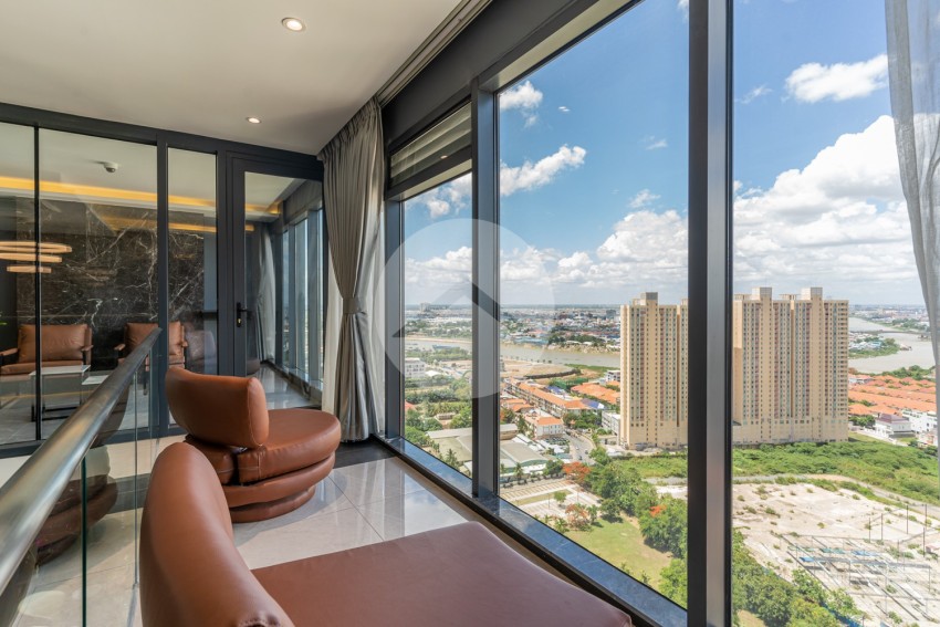 30th Floor 3 Bedroom Triplex For Sale - The Penthouse Residence, Tonle Bassac, Phnom Penh