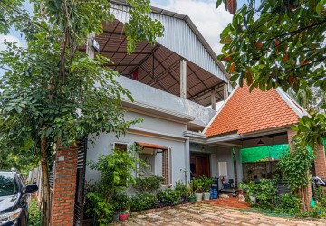 2 Bedroom House For Sale - Sangkat Siem Reap, Siem Reap thumbnail