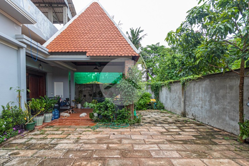 2 Bedroom House For Sale - Sangkat Siem Reap, Siem Reap