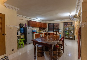 4 Bedroom Flat House For Rent - Sangkat Ta Khmau, Kandal Province thumbnail