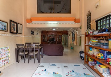 4 Bedroom Flat House For Rent - Sangkat Ta Khmau, Kandal Province thumbnail
