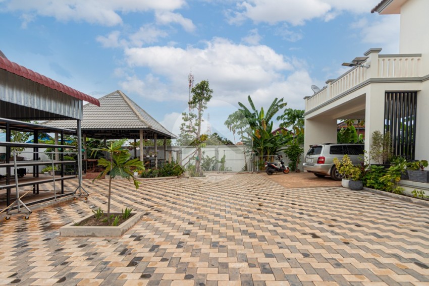 5 Bedroom Villa For Sale - Chreav, Siem Reap