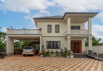 5 Bedroom Villa For Sale - Chreav, Siem Reap thumbnail