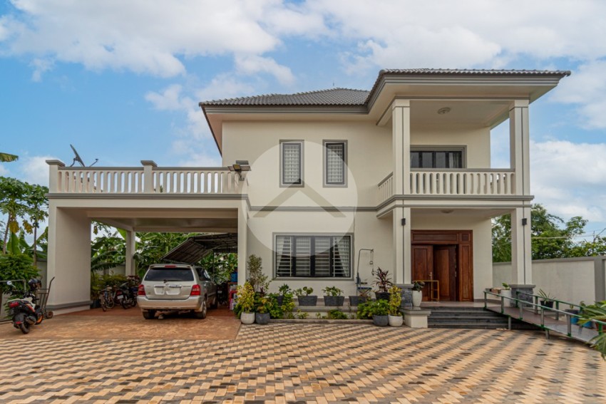 5 Bedroom Villa For Sale - Chreav, Siem Reap