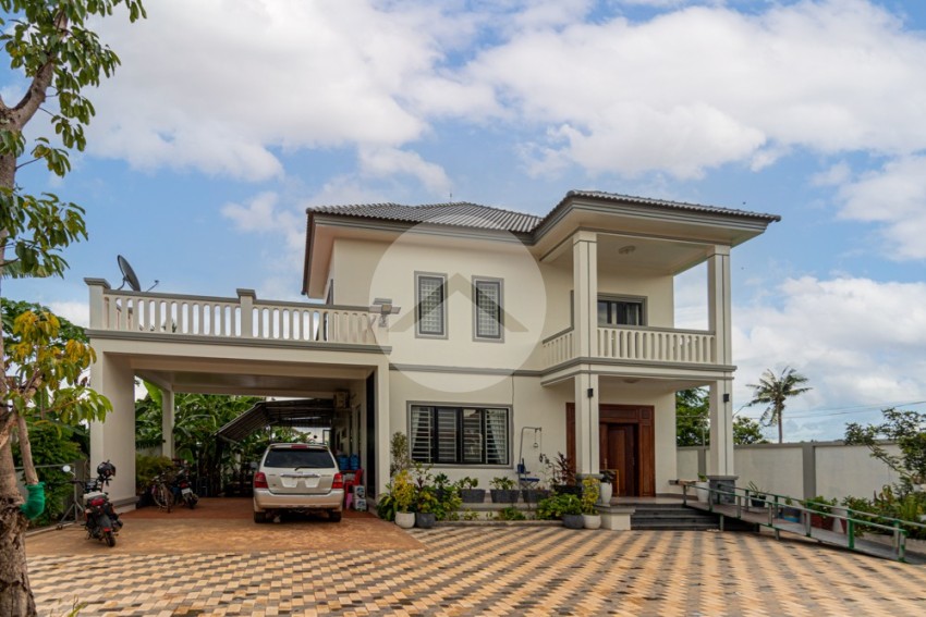 5 Bedroom Villa For Sale - Chreav, Siem Reap