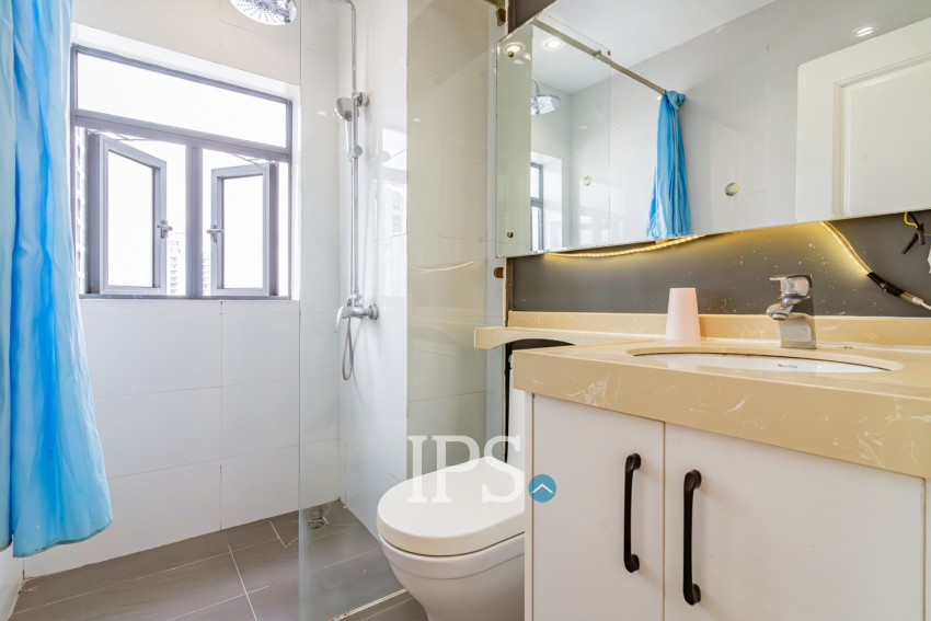 2 Bedroom Serviced Apartment For Rent - BKK1, Phnom Penh