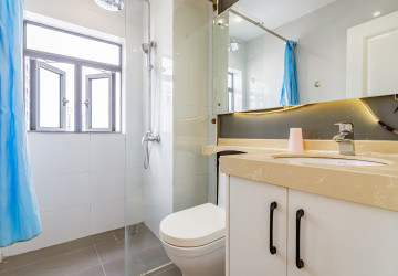 2 Bedroom Serviced Apartment For Rent - BKK1, Phnom Penh thumbnail