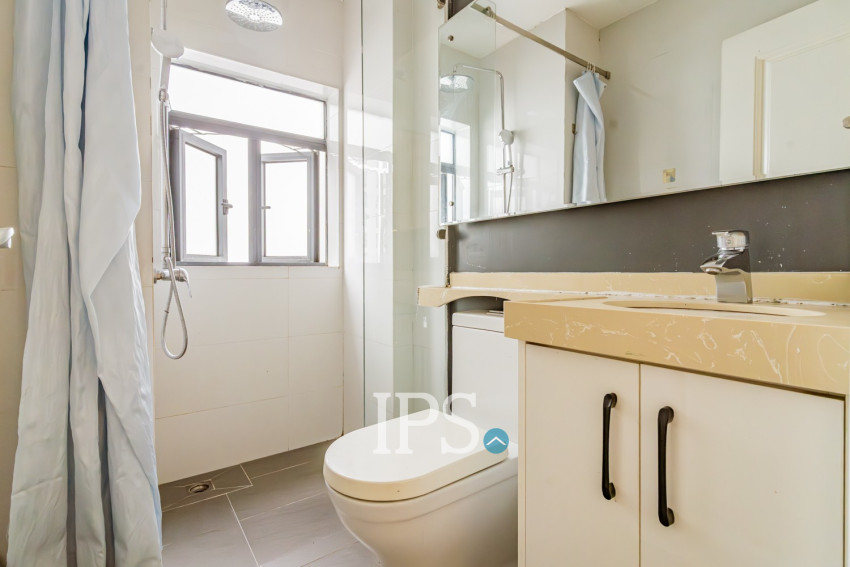 2 Bedroom Serviced Apartment For Rent - BKK1, Phnom Penh