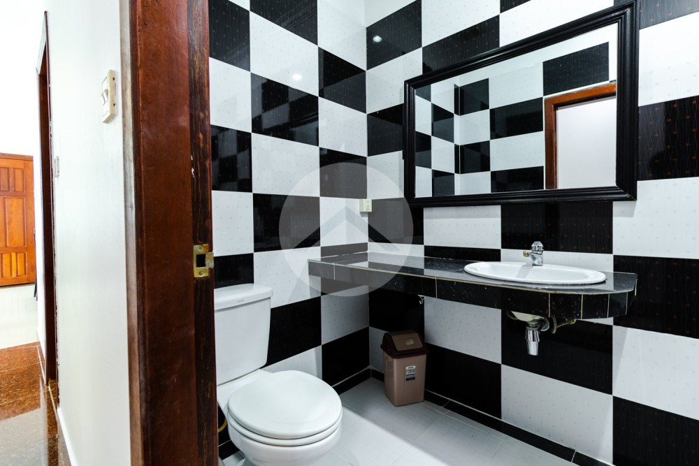 2 Bedroom Apartment For Rent - Svay Dangkum, Siem Reap - Image 22