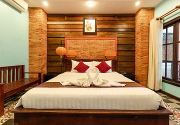 27 Bedroom Hotel For Rent - Wat Bo, Sala Kamreuk, Siem Reap thumbnail