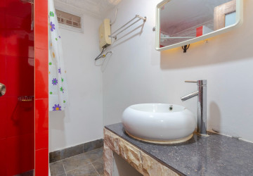 5 Bedroom House For Sale - Svay Dangkum, Siem Reap thumbnail