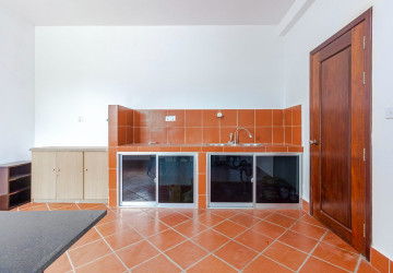 5 Bedroom House For Sale - Svay Dangkum, Siem Reap thumbnail