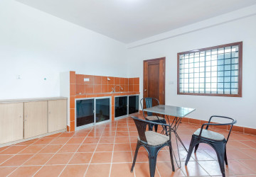 5 Bedroom House For Sale - Svay Dangkum, Siem Reap thumbnail