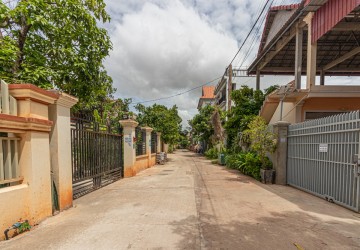 3 Bedroom House For Sale - Svay Dangkum, Siem Reap thumbnail