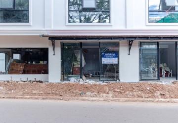 27 Sqm Retail Space For Rent - Night Market, Svay Dangkum, Siem Reap thumbnail