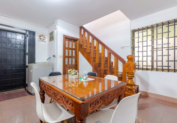 5 Bedroom House For Rent - Svay Dangkum, Siem Reap thumbnail