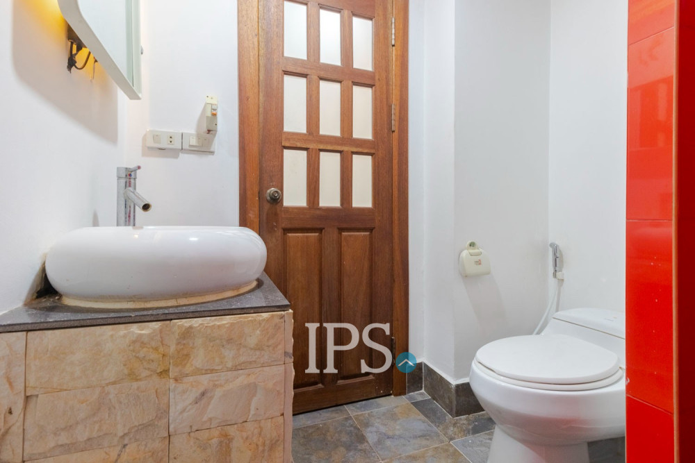 5 Bedroom House For Rent - Svay Dangkum, Siem Reap - Image 24